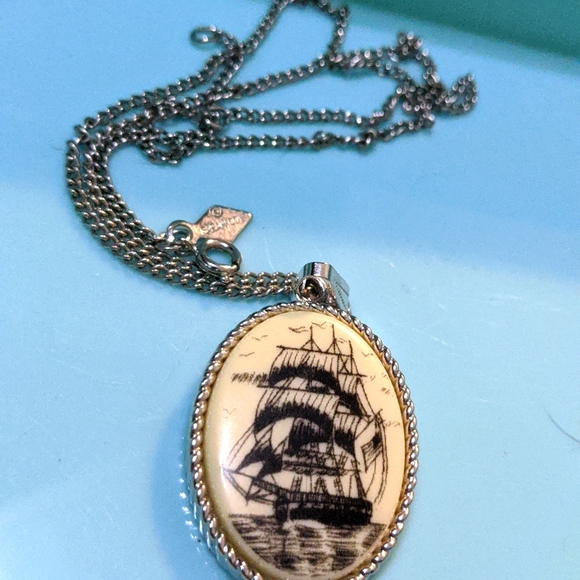 Sarah Coventry Jewelry - Ship Sarah Coventry necklace